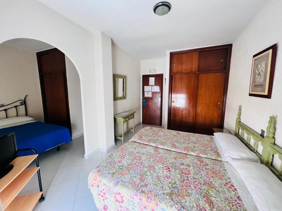 Hostal Muriel 알하라케 외부 사진